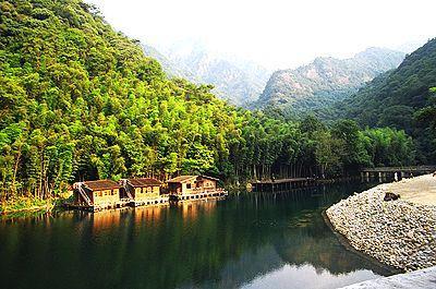安徽的名胜古迹或自然风光有哪些?滁州市到牯牛降景区多少公里-图1 安徽的名胜古迹或自然风光有哪些?滁州市到牯牛降景区多少公里-图1