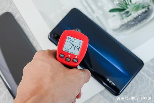iqoo11发热严重?十一月份人的正常体温是多少-图2 iqoo11发热严重?十一月份人的正常体温是多少-图2