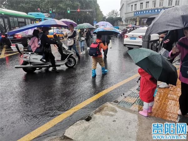 贵州每天下雨时间长吗?贵州已连续下雨多少天-图2 贵州每天下雨时间长吗?贵州已连续下雨多少天-图2