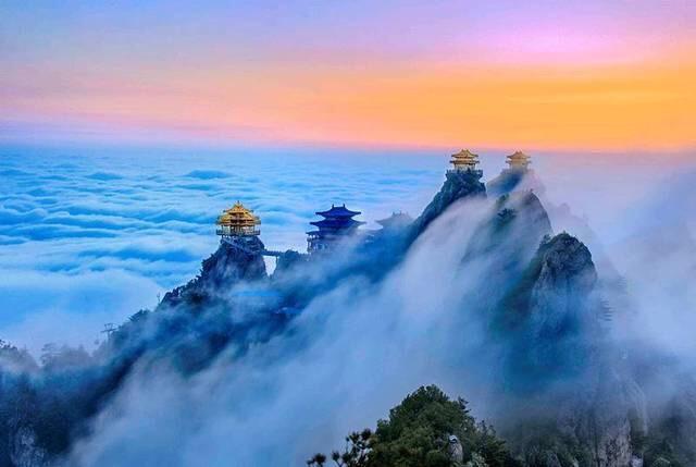老君山最佳旅游时间?十号和十一号老君山气温多少-图2 老君山最佳旅游时间?十号和十一号老君山气温多少-图2