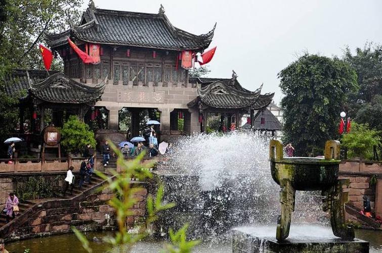 乐山周边哪里的古镇风景不错也比较好玩?甘江到乐山要多少时间-图1 乐山周边哪里的古镇风景不错也比较好玩?甘江到乐山要多少时间-图1