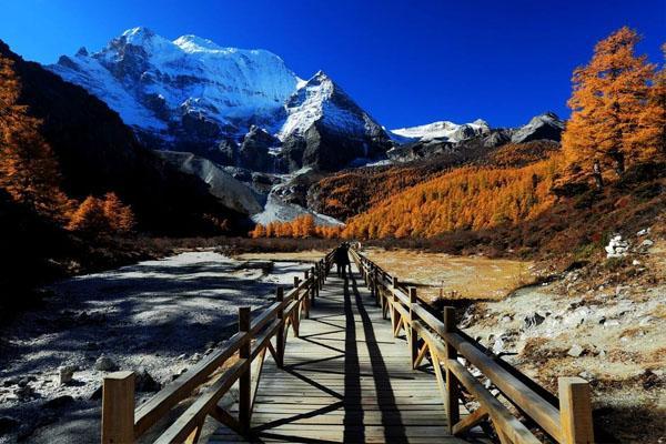 5a景区名单2021?山西晋城到稻城亚丁多少公里-图1 5a景区名单2021?山西晋城到稻城亚丁多少公里-图1