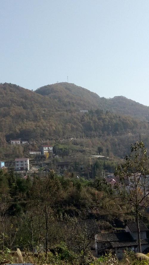 湖北襄阳保康峰山尖海拔?襄阳今日气压是多少-图3 湖北襄阳保康峰山尖海拔?襄阳今日气压是多少-图3