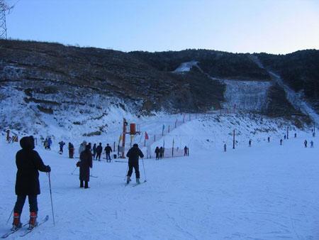 吉林通化市城市概况?通化千叶湖滑雪场门票多少钱-图3 吉林通化市城市概况?通化千叶湖滑雪场门票多少钱-图3