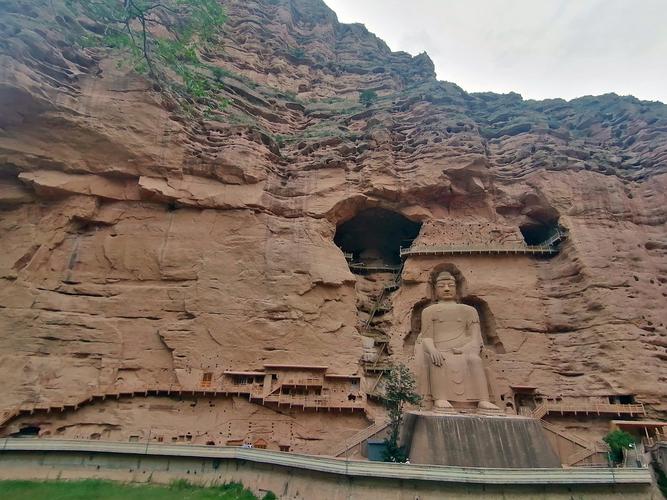 炳灵寺可以直接开车去吗?临夏到莲花镇多少公里-图1 炳灵寺可以直接开车去吗?临夏到莲花镇多少公里-图1