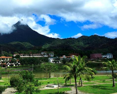 海南最适宜居住的地方是哪里?海南五指山极端低温多少度-图1 海南最适宜居住的地方是哪里?海南五指山极端低温多少度-图1