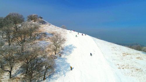 描写高山滑雪的片段?平山神鹿滑雪场电话多少-图3 描写高山滑雪的片段?平山神鹿滑雪场电话多少-图3