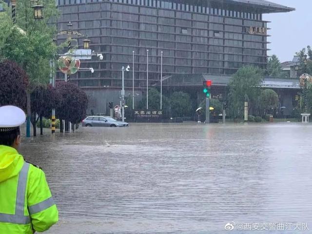 西安的雨下了多久?西安下午的暴雨达到多少毫米-图1 西安的雨下了多久?西安下午的暴雨达到多少毫米-图1