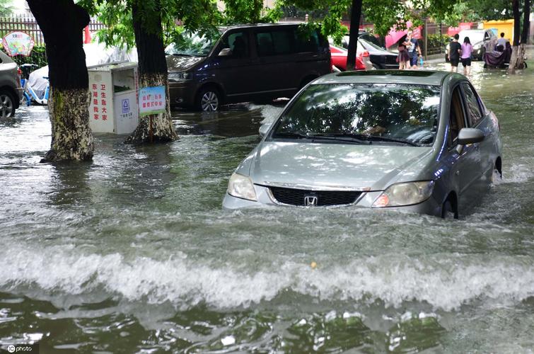 暴雨地库会淹了吗?暴雨的水量是多少-图2 暴雨地库会淹了吗?暴雨的水量是多少-图2