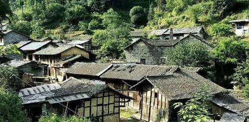 碾子古镇旅游攻略?碾子至巴庙多少公里-图1 碾子古镇旅游攻略?碾子至巴庙多少公里-图1