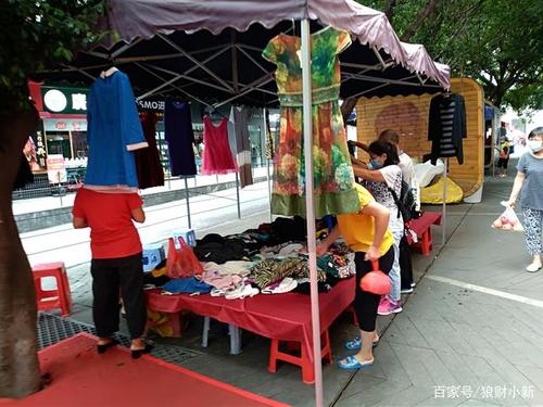 厦门摆地摊哪几个地方可以摆?厦门市有多少老街区-图3 厦门摆地摊哪几个地方可以摆?厦门市有多少老街区-图3