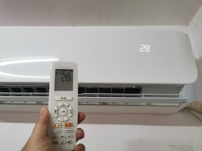 冬季空调开到26度室内多少度?天气多少度可以开冷空调-图3 冬季空调开到26度室内多少度?天气多少度可以开冷空调-图3