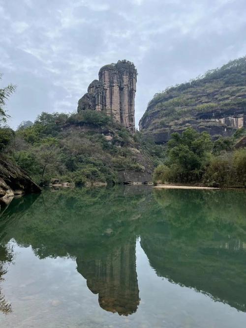 福建武夷山四季气温大概多少。冬天会下雪吗?福建武夷山温度多少时间-图1 福建武夷山四季气温大概多少。冬天会下雪吗?福建武夷山温度多少时间-图1