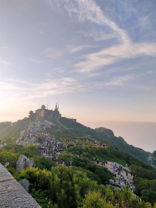 7月8月份适合爬泰山吗?山东泰山7月8号九号气温多少-图2 7月8月份适合爬泰山吗?山东泰山7月8号九号气温多少-图2