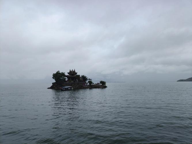 2023大理洱海下雨还能玩吗?现在云南洱海温度是在多少度-图3 2023大理洱海下雨还能玩吗?现在云南洱海温度是在多少度-图3