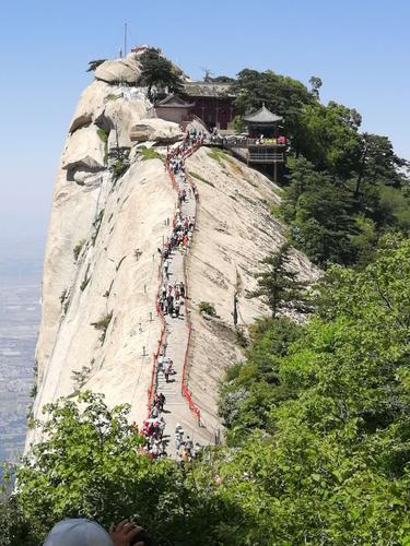 去华山一天时间够吗?华山一圈多少公里-图2 去华山一天时间够吗?华山一圈多少公里-图2