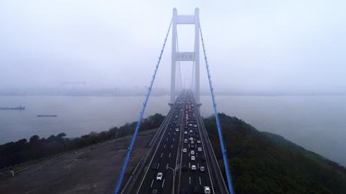 江阴大桥起火原因?江阴最高温度是多少-图2 江阴大桥起火原因?江阴最高温度是多少-图2