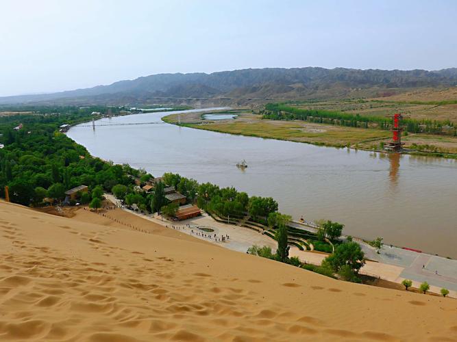 黄河在沙坡头的宽度?沙坡头多少度-图2 黄河在沙坡头的宽度?沙坡头多少度-图2