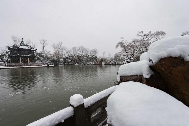 扬州的冬天会下雪吗?一般气温都在多少度啊?还有扬州的房价是多少呢?扬州今天多少度啊-图3 扬州的冬天会下雪吗?一般气温都在多少度啊?还有扬州的房价是多少呢?扬州今天多少度啊-图3