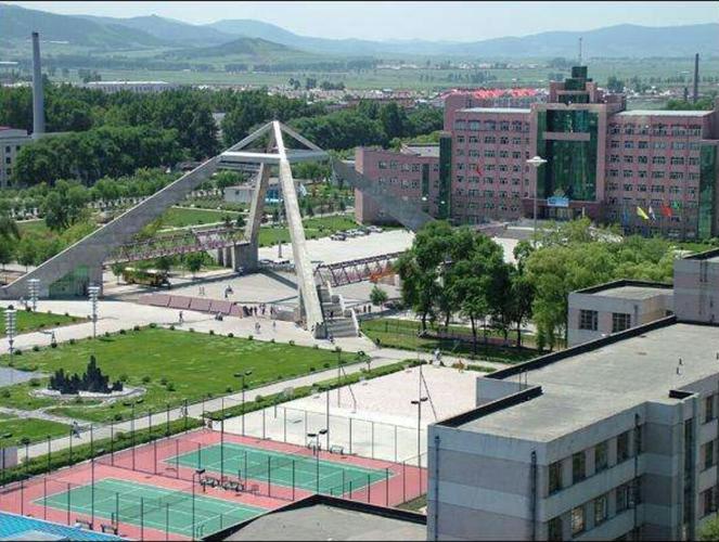 佳木斯大学冬天穿什么衣服?佳木斯现在温度多少-图3 佳木斯大学冬天穿什么衣服?佳木斯现在温度多少-图3
