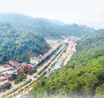 勐腊县潮湿吗?磨憨镇天气多少度-图1 勐腊县潮湿吗?磨憨镇天气多少度-图1