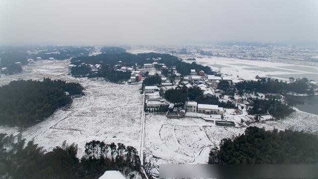 益阳桃江下雪了吗?桃江县气温历史最低是多少度-图1 益阳桃江下雪了吗?桃江县气温历史最低是多少度-图1