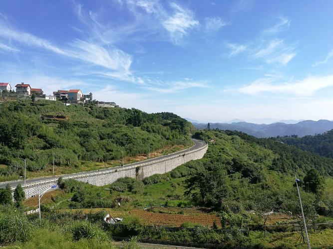 鼓岭夏天气温多少度?鼓山的温度多少合适-图3 鼓岭夏天气温多少度?鼓山的温度多少合适-图3