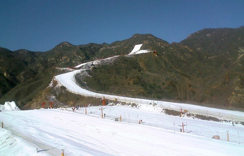 上街区周边好玩的地方?桃花峪滑雪多少钱-图2 上街区周边好玩的地方?桃花峪滑雪多少钱-图2