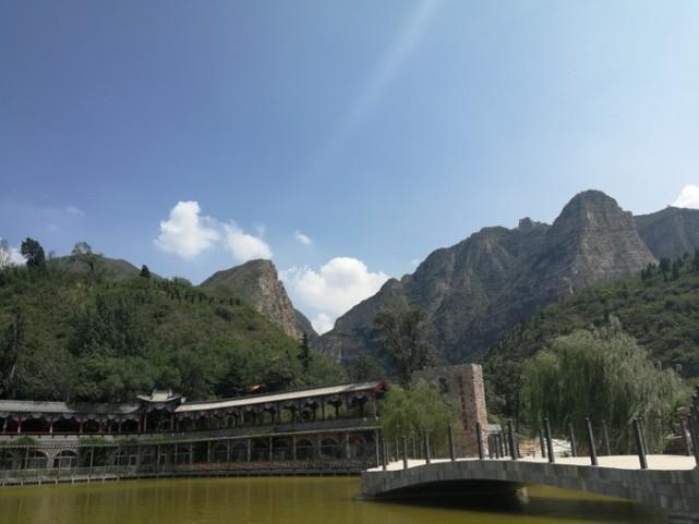 王官峪风景区开放吗?山西运城王官峪景区门票多少钱-图2 王官峪风景区开放吗?山西运城王官峪景区门票多少钱-图2