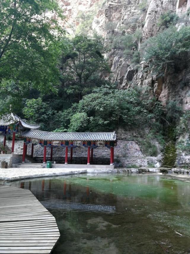 王官峪风景区开放吗?山西运城王官峪景区门票多少钱-图3 王官峪风景区开放吗?山西运城王官峪景区门票多少钱-图3