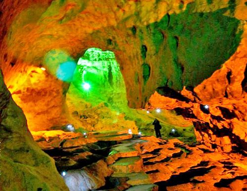 去恩施旅游最佳方法?咸丰黄金洞订婚给女方多少钱-图2 去恩施旅游最佳方法?咸丰黄金洞订婚给女方多少钱-图2
