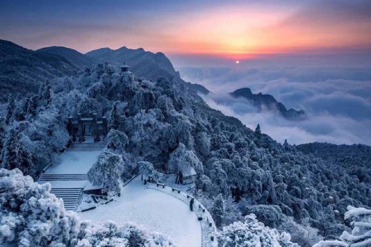 12月份庐山山上的温度有多少度?庐山冬季温度多少-图2 12月份庐山山上的温度有多少度?庐山冬季温度多少-图2