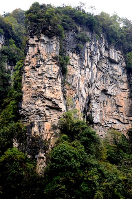 宜昌最高山峰排名?桂东清泉镇海拔多少米-图3 宜昌最高山峰排名?桂东清泉镇海拔多少米-图3