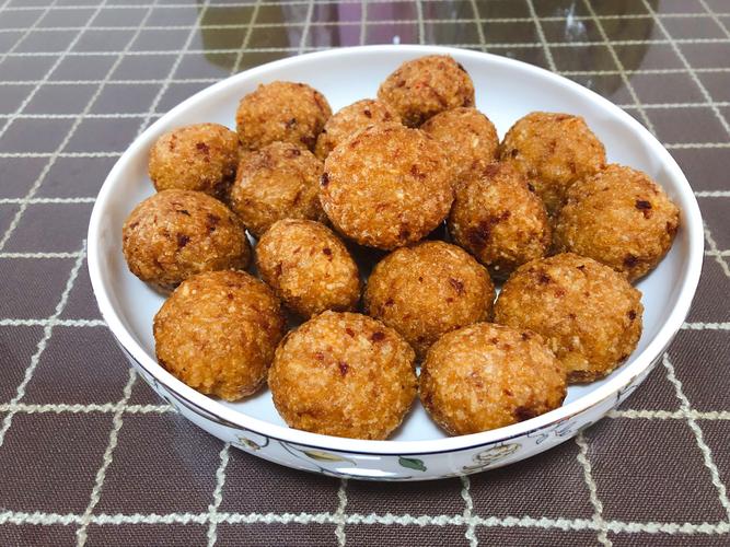 丸子放半个月能吃吗?圆子多少钱一个月-图1 丸子放半个月能吃吗?圆子多少钱一个月-图1