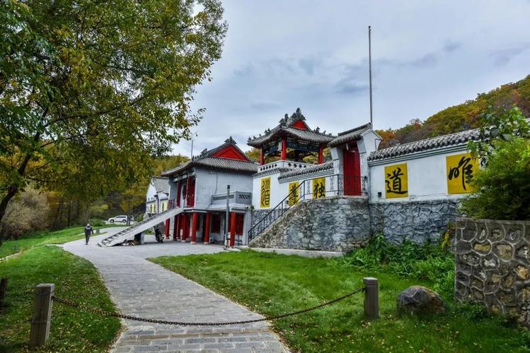 柳河县是什么地方?柳河县罗通山门票多少钱一张-图3 柳河县是什么地方?柳河县罗通山门票多少钱一张-图3