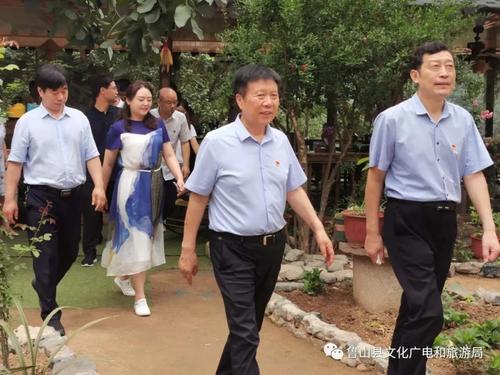 鲁山哪里有收竹子的?鲁山到瓦屋打车多少钱-图1 鲁山哪里有收竹子的?鲁山到瓦屋打车多少钱-图1