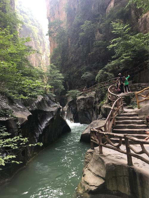 太行大峡谷红豆峡和八泉峡哪个好?山西红豆峡有多少公里-图1 太行大峡谷红豆峡和八泉峡哪个好?山西红豆峡有多少公里-图1