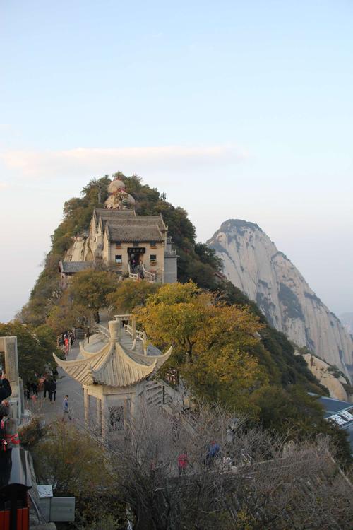 西安华山晚上温度?华阴市最冷气温是多少度-图1 西安华山晚上温度?华阴市最冷气温是多少度-图1