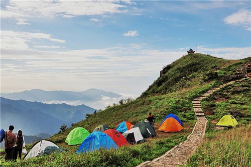 贺州姑婆山可以自己带帐篷露营吗?贺州小凉河门票多少钱一张-图1 贺州姑婆山可以自己带帐篷露营吗?贺州小凉河门票多少钱一张-图1