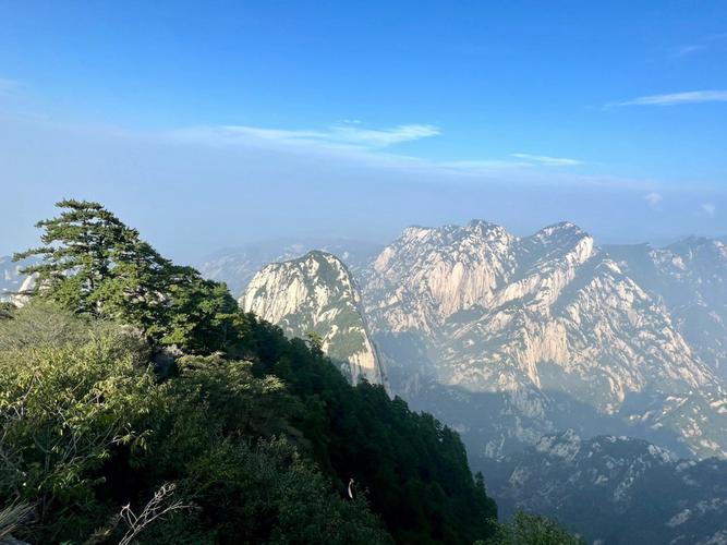 华山顶上四月底气温多少度?华山气温五月份多少度-图3 华山顶上四月底气温多少度?华山气温五月份多少度-图3