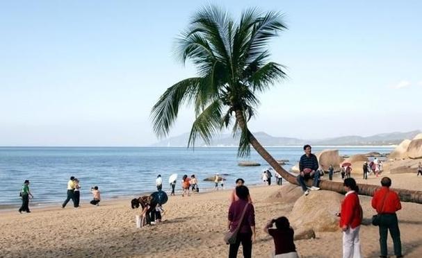 海南三亚一年四季的气候温度怎样?三亚秋季温度多少-图3 海南三亚一年四季的气候温度怎样?三亚秋季温度多少-图3
