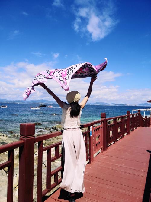海南三亚4月份天气怎么样?穿什么衣服适合?三亚4月份气温多少度-图3 海南三亚4月份天气怎么样?穿什么衣服适合?三亚4月份气温多少度-图3