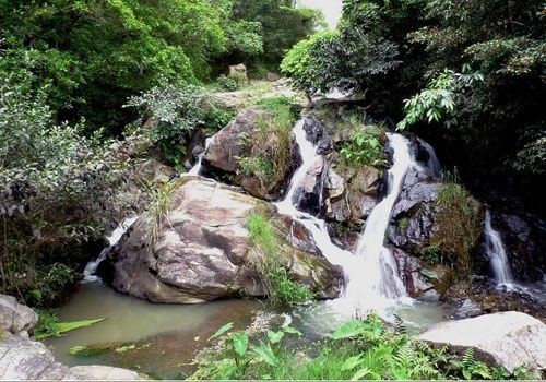 离广州最近的广西景点有哪些?今天信宜的温度是多少钱-图2 离广州最近的广西景点有哪些?今天信宜的温度是多少钱-图2