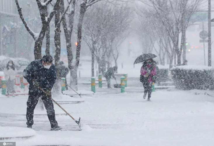 我12月份去韩国旅行!请问当地温度多小?会下雪吗？韩国12月平均温度是多少钱-图2