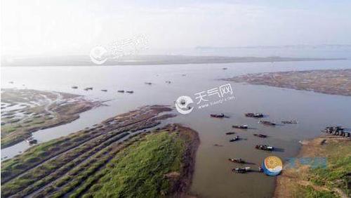 鄱阳湖水怎么降那么多?江西潘阳湖天气多少度-图2 鄱阳湖水怎么降那么多?江西潘阳湖天气多少度-图2