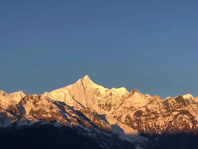 请问6月份去梅里雪山?梅里雪山五月份多少度-图1 请问6月份去梅里雪山?梅里雪山五月份多少度-图1