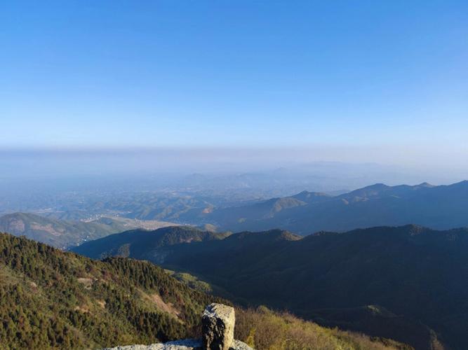 现在南岳山顶有多少度?南岳衡山温度多少-图1 现在南岳山顶有多少度?南岳衡山温度多少-图1