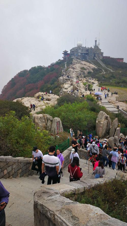 六一爬泰山冷吗?六月泰山顶多少度-图2 六一爬泰山冷吗?六月泰山顶多少度-图2