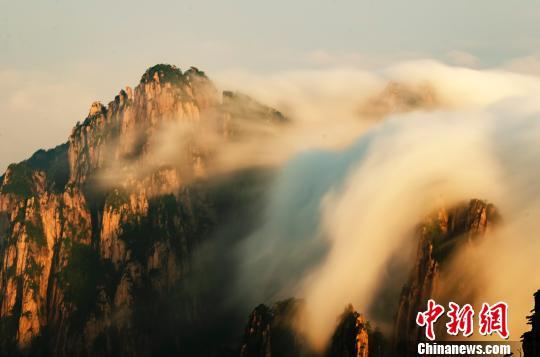 安徽黄山风景区温度?黄山现在温度是多少-图2 安徽黄山风景区温度?黄山现在温度是多少-图2