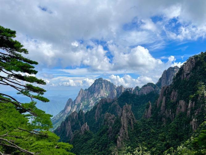 黄山现在热不热?黄山现在温度是多少度-图2 黄山现在热不热?黄山现在温度是多少度-图2